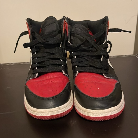 Air Jordan Retro 1 Women’s 7 Kids 5.5Y - Picture 2 of 6
